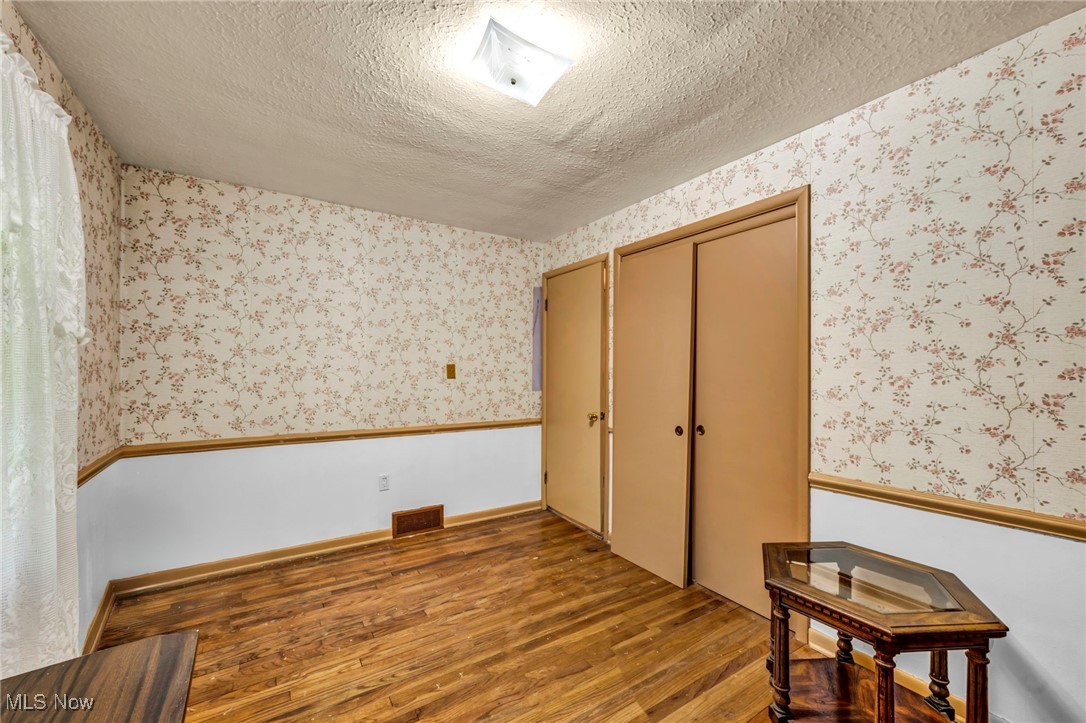 13443 Lakewood Drive, Chesterland, Ohio image 24