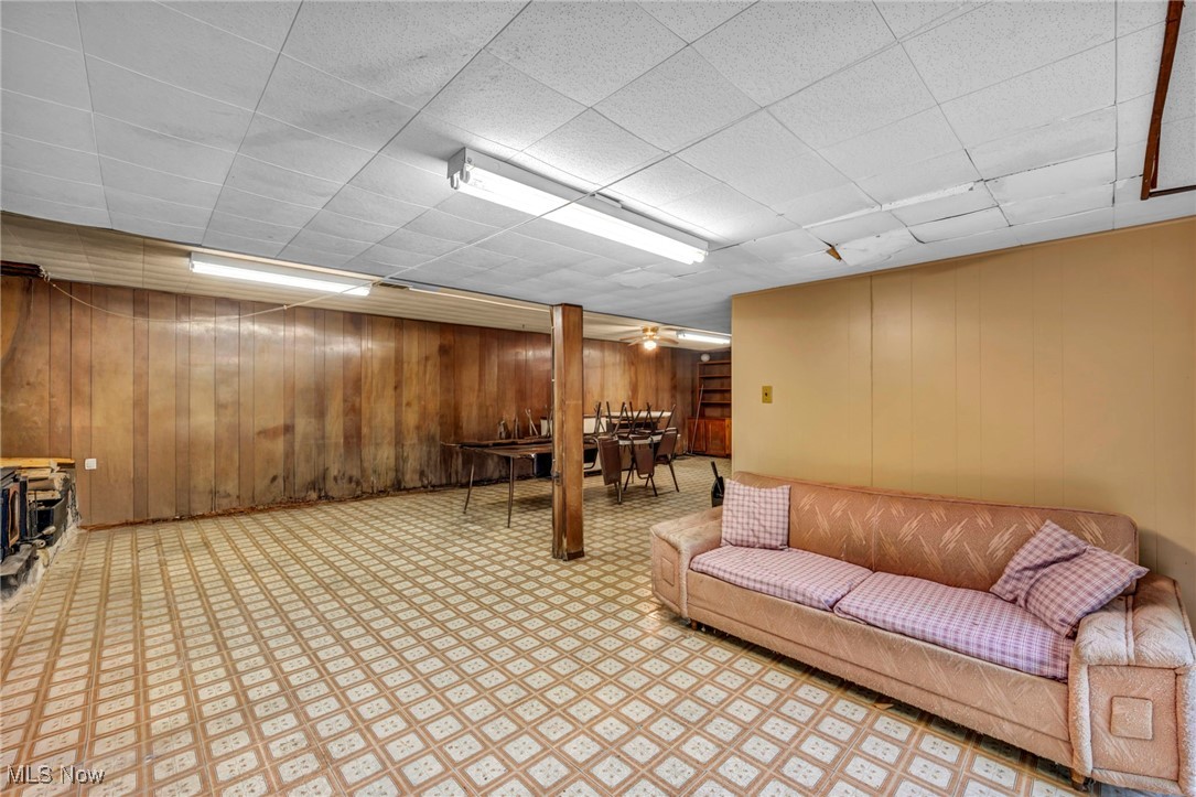 13443 Lakewood Drive, Chesterland, Ohio image 44