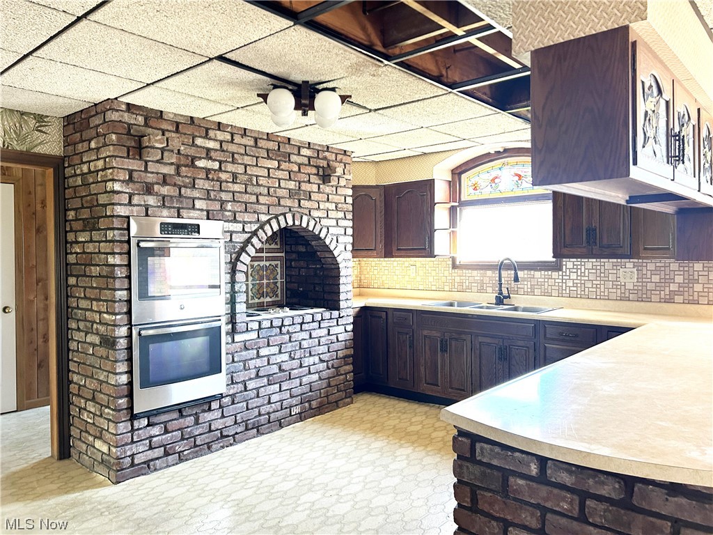 HILLANDALE ESTATE - Residential