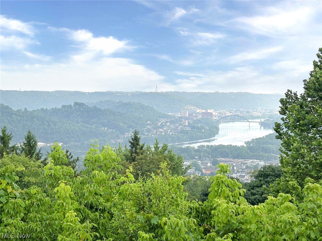 HILLANDALE ESTATE - Residential