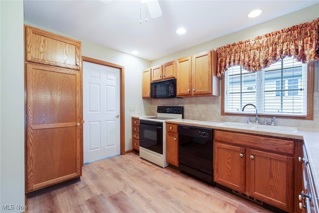 Walnut Grove - Residential