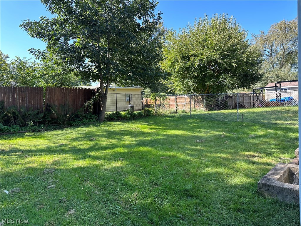 Wooster Ave Allotment - Residential