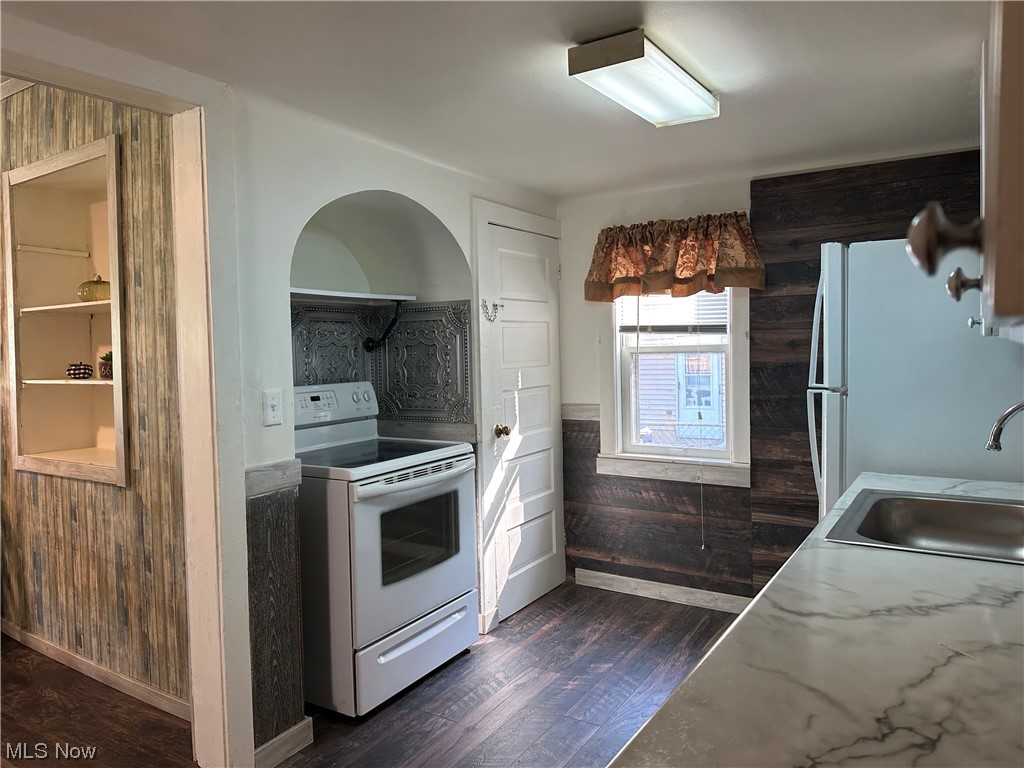 Wooster Ave Allotment - Residential