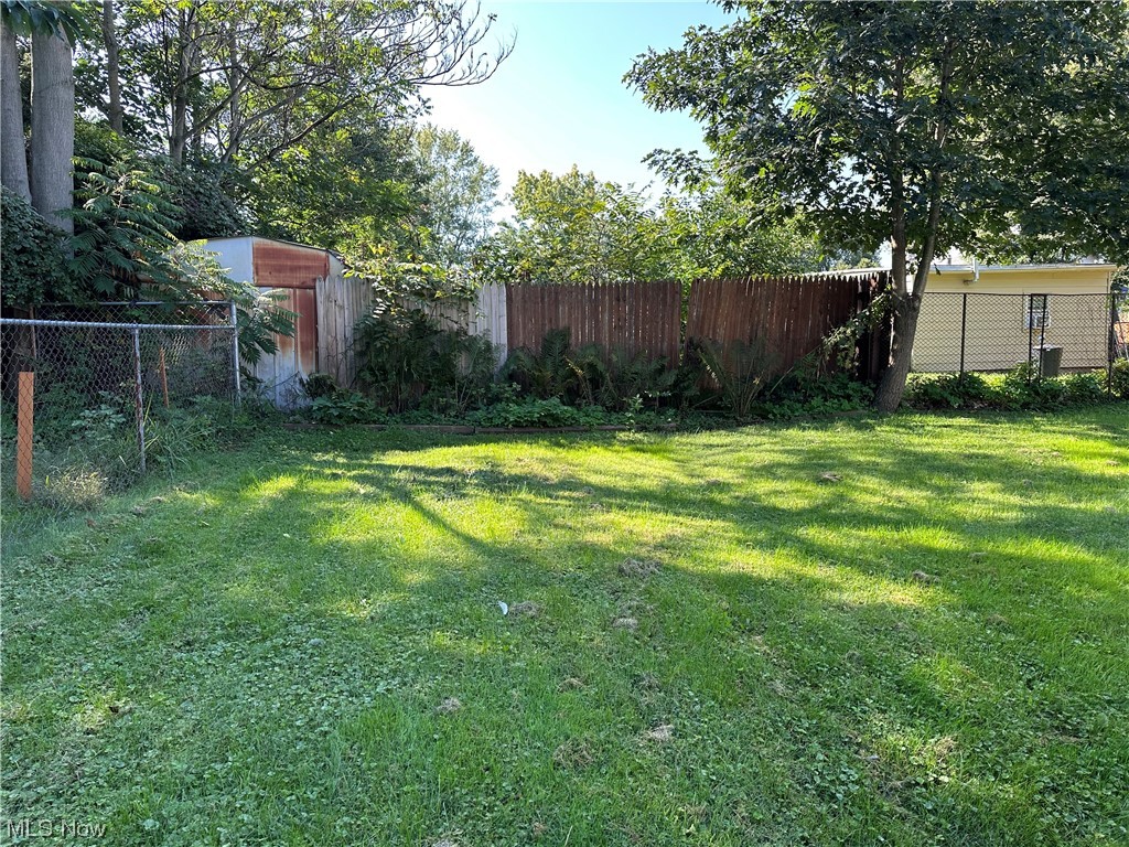 Wooster Ave Allotment - Residential