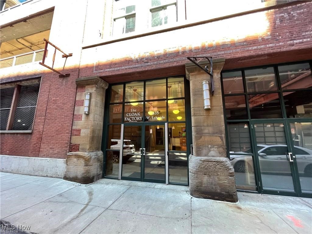 Cleveland, Ohio 44113, United States, ,Commercial,Active,128563