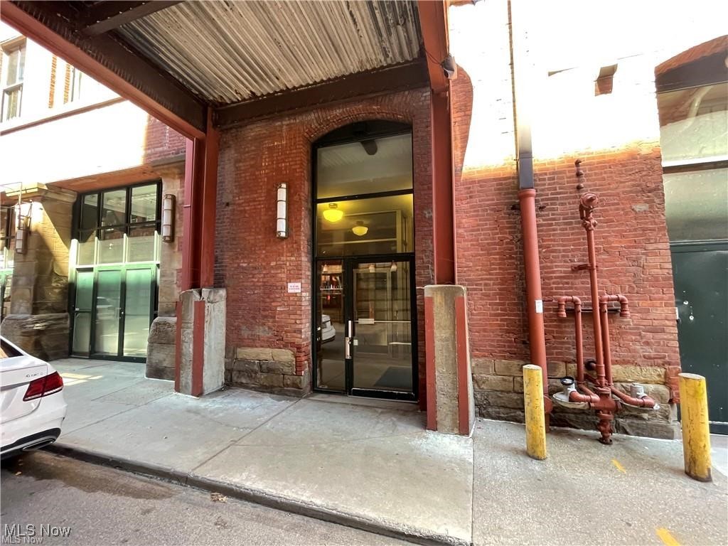 Cleveland, Ohio 44113, United States, ,Commercial,Active,128563