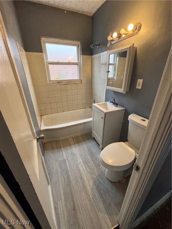 Lee Miles - Residential