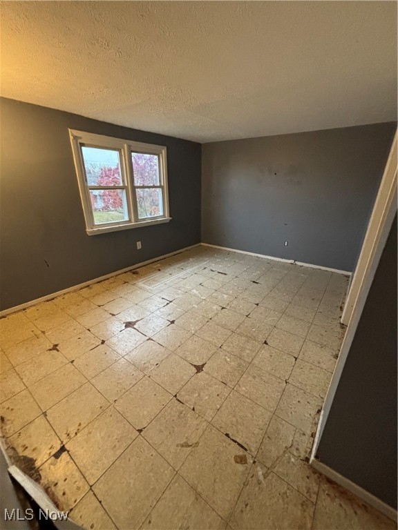 Lee Miles - Residential