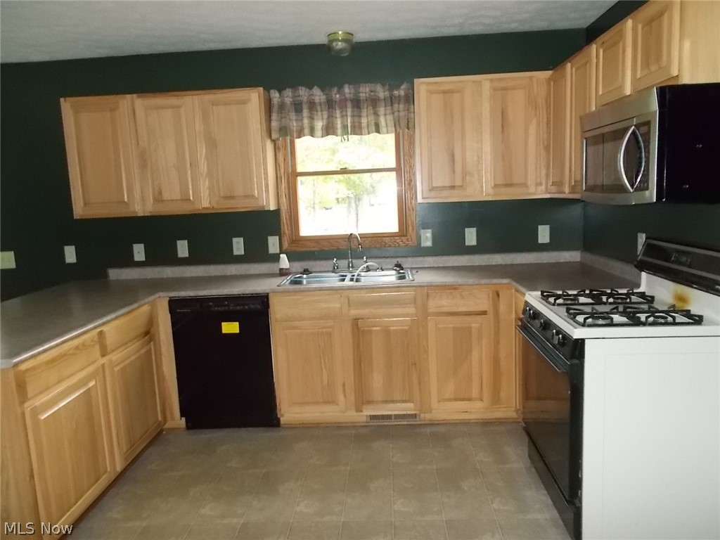 Westmoreland Estates 03 - Residential