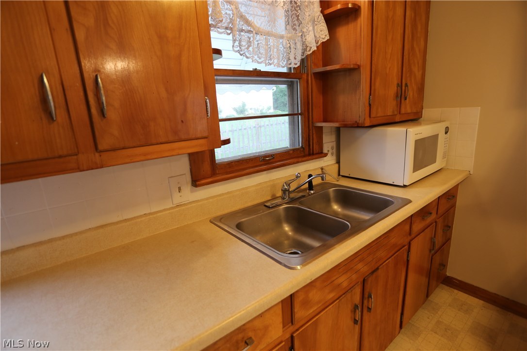 Happy Hollow - Residential