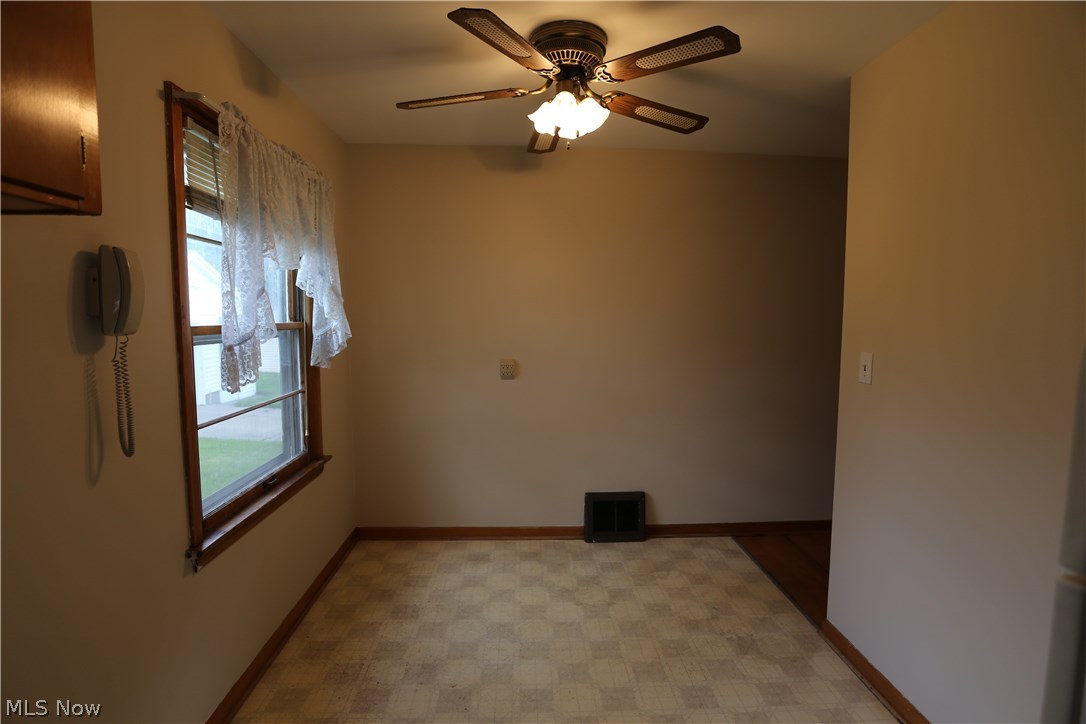 Happy Hollow - Residential