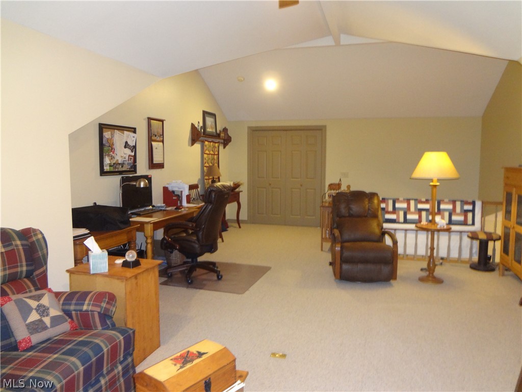 Cranberry Court Condo - Residential