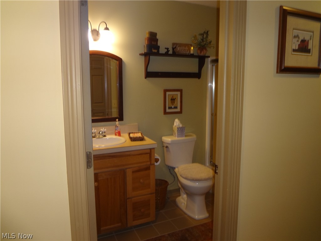 Cranberry Court Condo - Residential