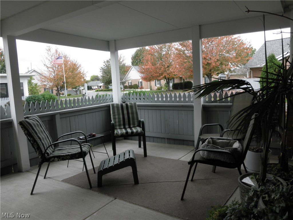 Hartville Country Commons Condo - Residential