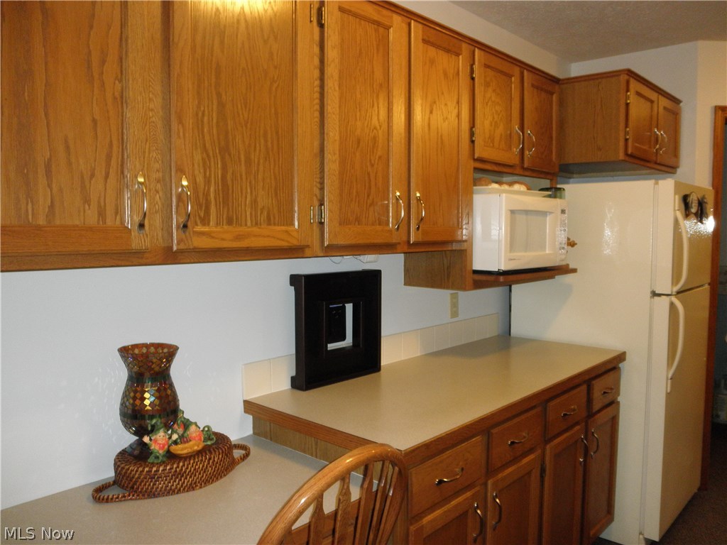 Hartville Country Commons Condo - Residential