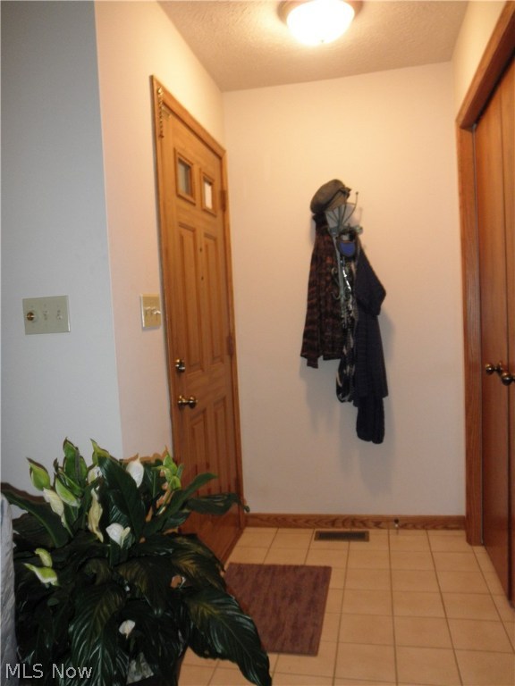 Hartville Country Commons Condo - Residential