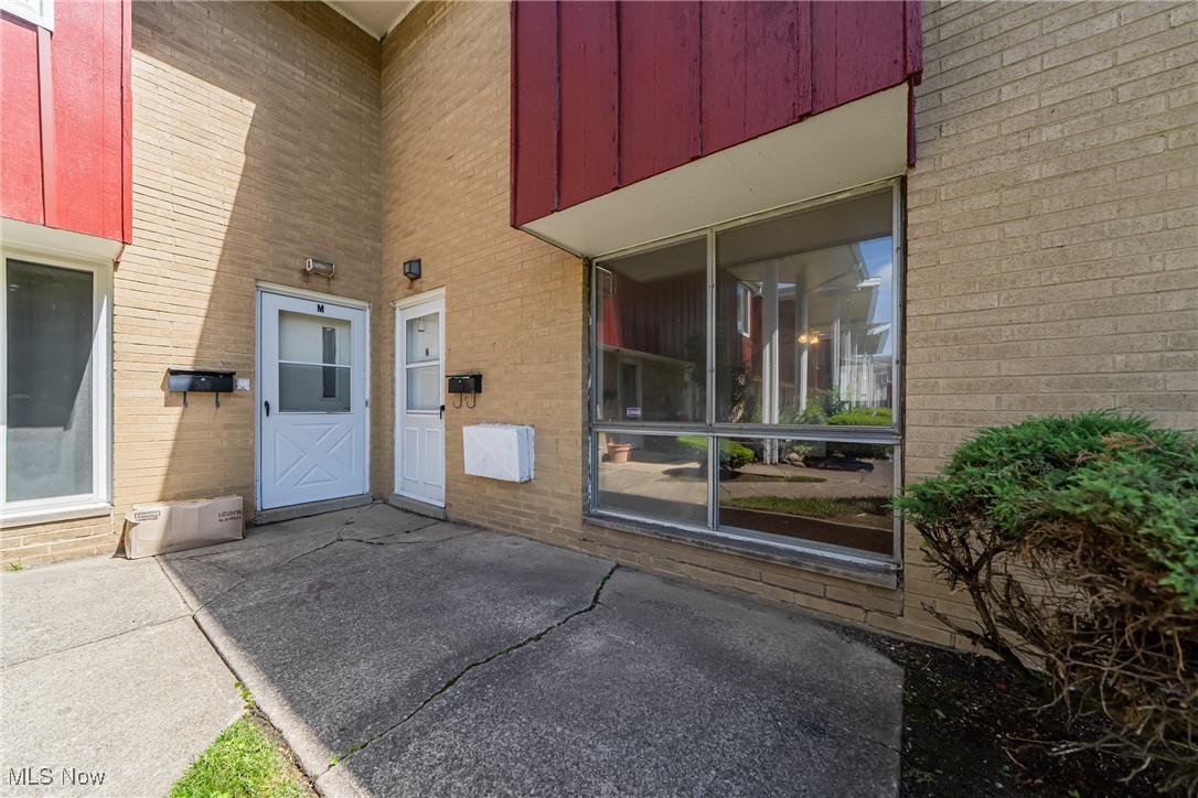 27701 Mills Avenue #2N, Euclid, Ohio image 7