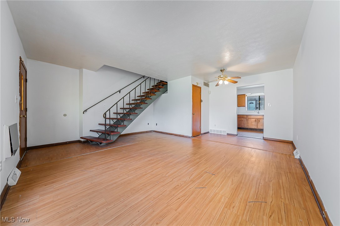 27701 Mills Avenue #2N, Euclid, Ohio image 8