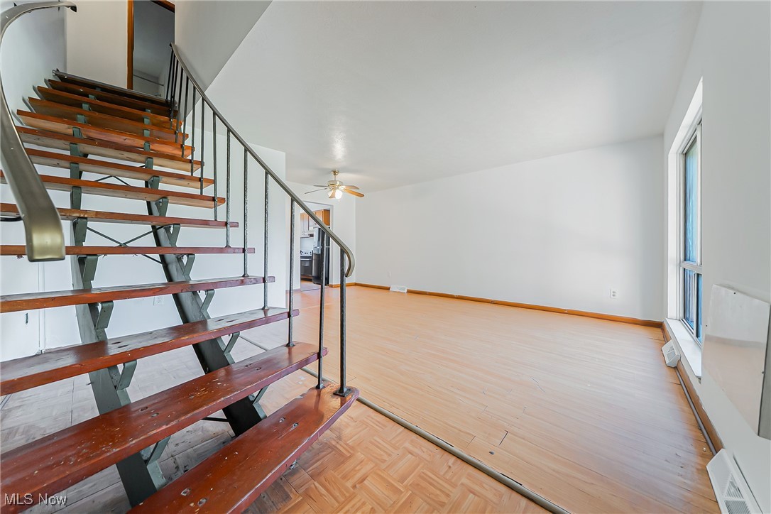 27701 Mills Avenue #2N, Euclid, Ohio image 16