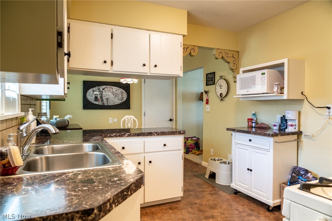 Tallmadge Road - Residential