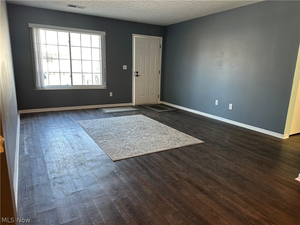 Photo of 5444 Som Center Road, Willoughby, OH 44094 (MLS # 5193680)