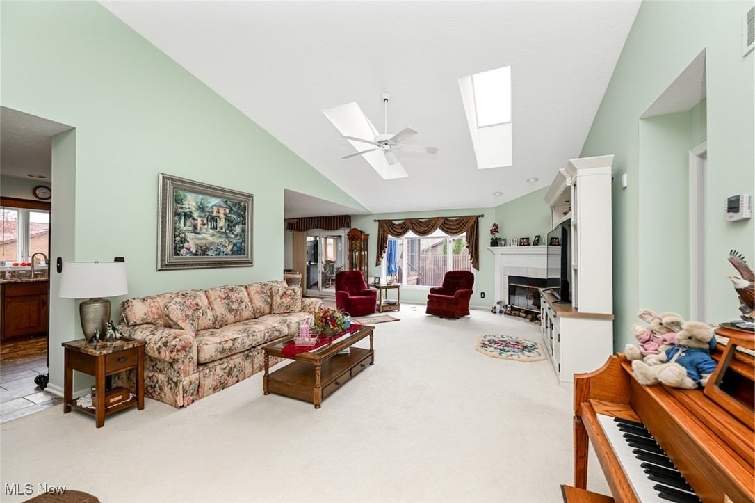2144 Prestwick Drive, Uniontown, Ohio image 9