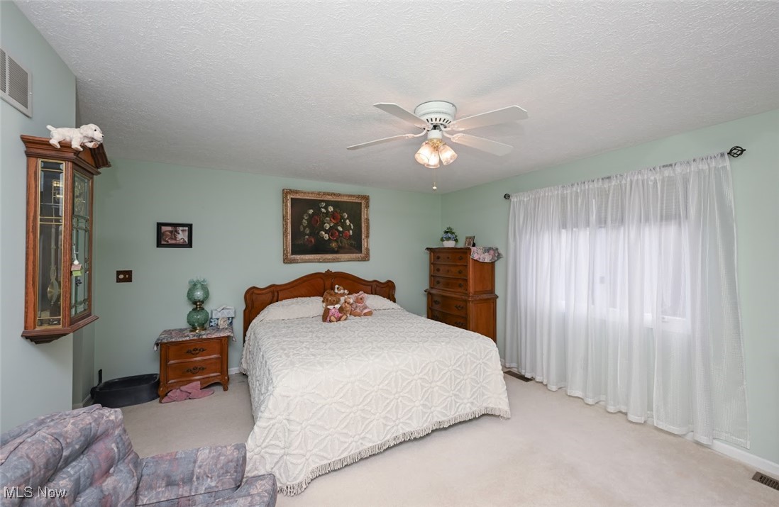 2144 Prestwick Drive, Uniontown, Ohio image 25
