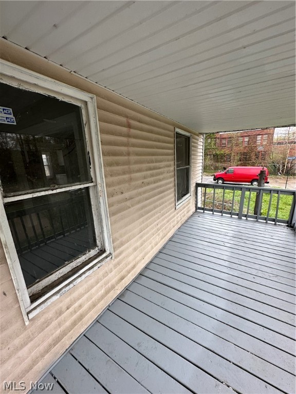 Leworthy Helwick Companys - Residential