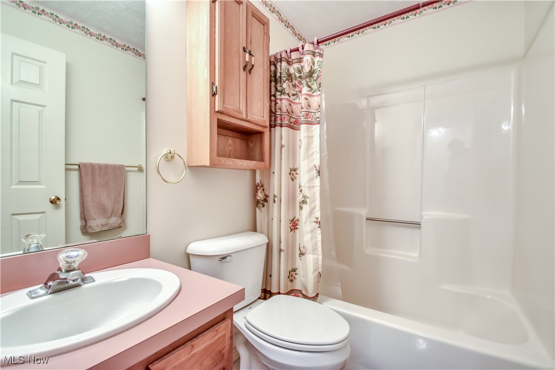 3145 Lost Nation Road #B, Willoughby, Ohio image 19