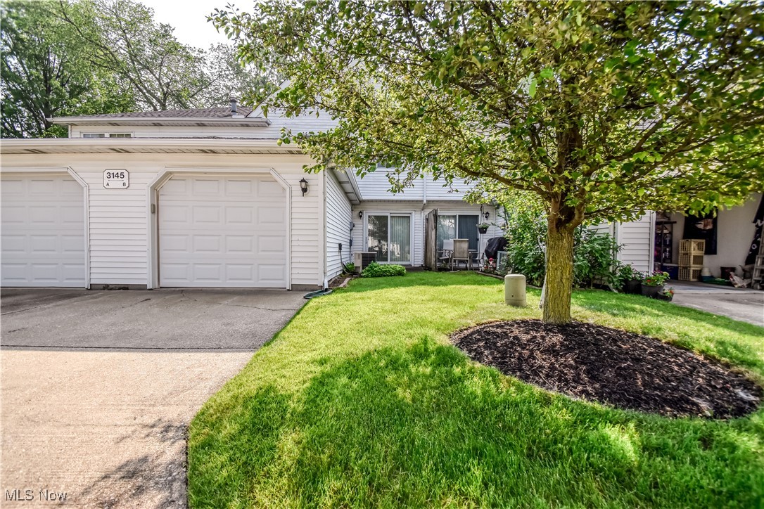 3145 Lost Nation Road #B, Willoughby, Ohio image 1
