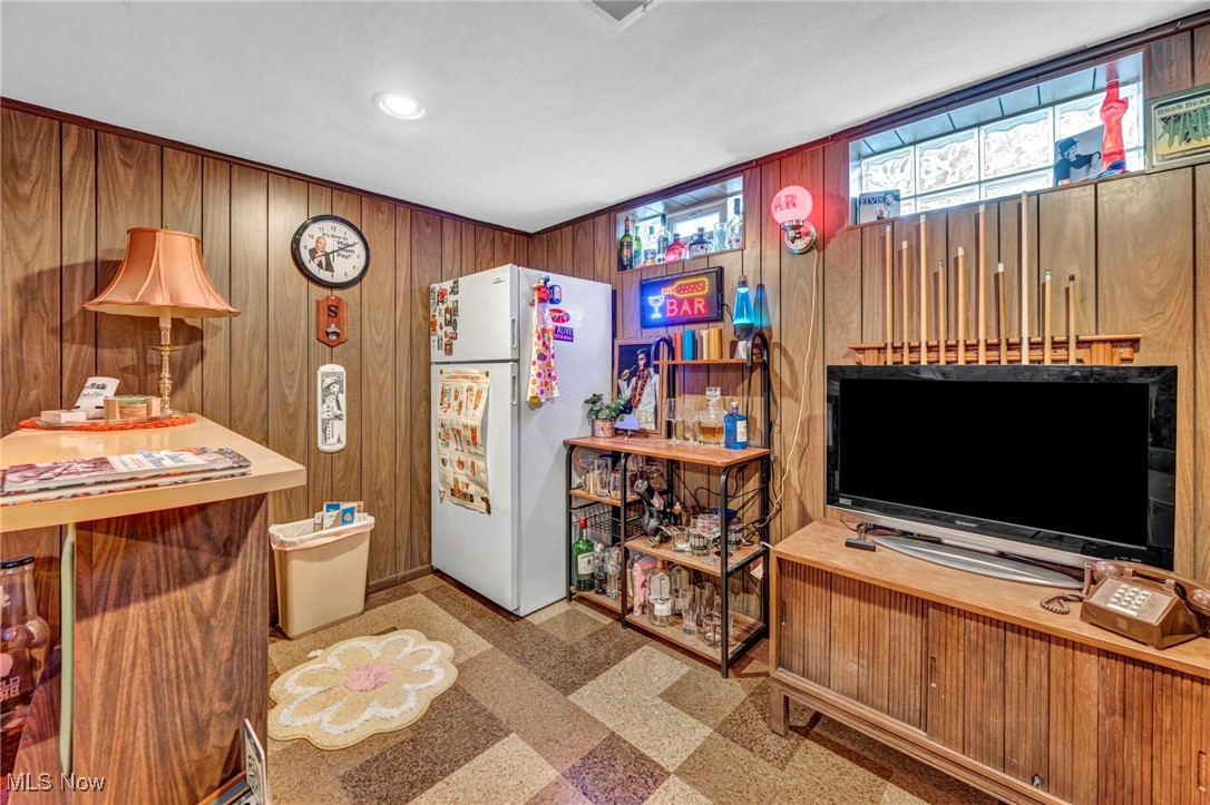 4648 South Hills Drive, Cleveland, Ohio image 34