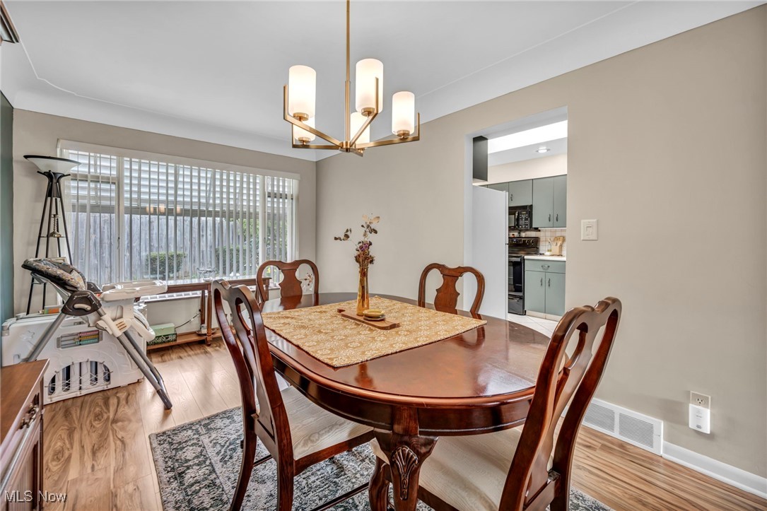 4648 South Hills Drive, Cleveland, Ohio image 14