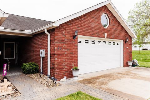 42 Turnberry Lane, Parkersburg, WV 26101 - MLS#: 5117066