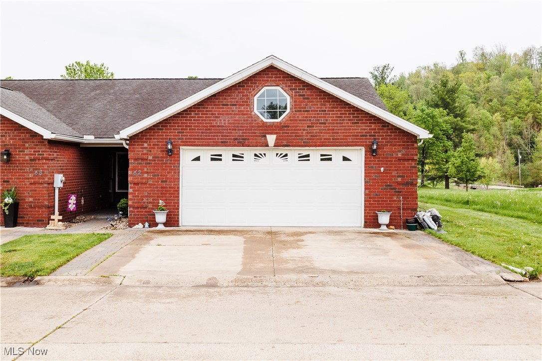 42 Turnberry Lane, Parkersburg, West Virginia image 2