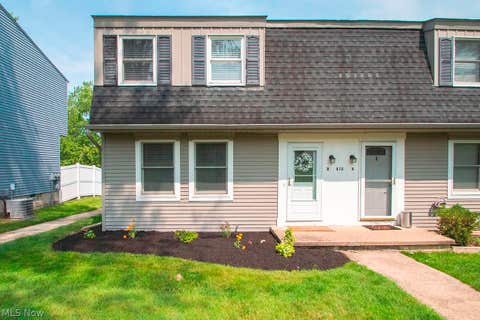 Photo for 812 Wadsworth Road B9