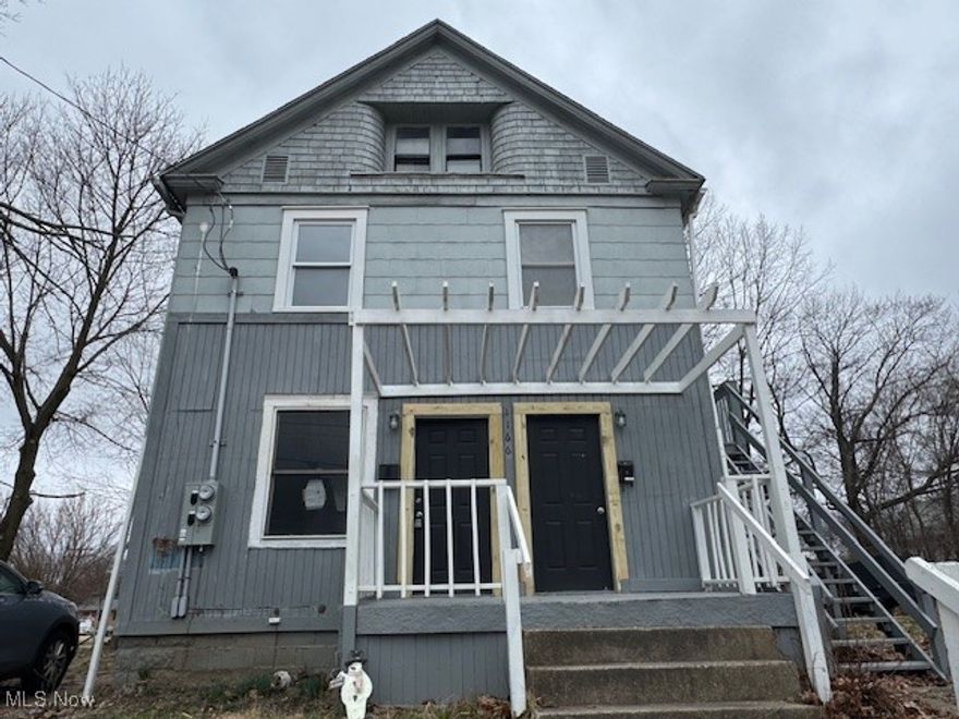 Move in ready 2 bedroom 1 bathroom waiting for you today! This property features new flooring, vinyl windows, new interior paint, and much more! Tons of space and natural lighting throughout the property! Don't miss out on this property today! Schedule your showing!