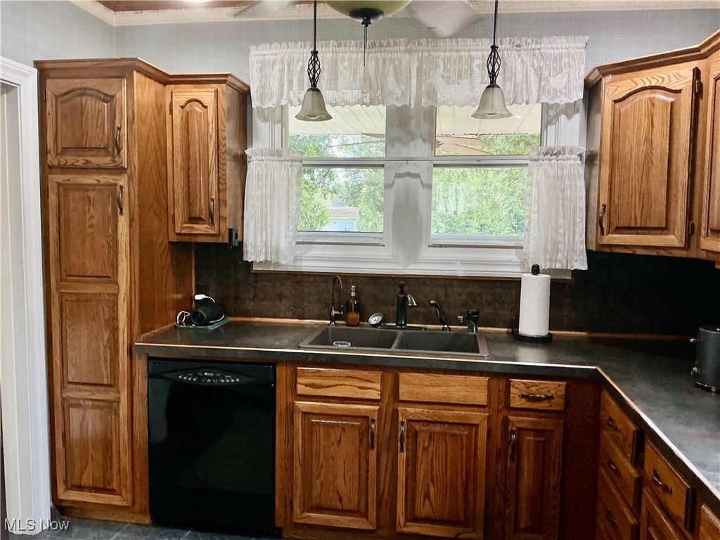 7975 S Cleveland Massillon Road, Clinton, Ohio image 14