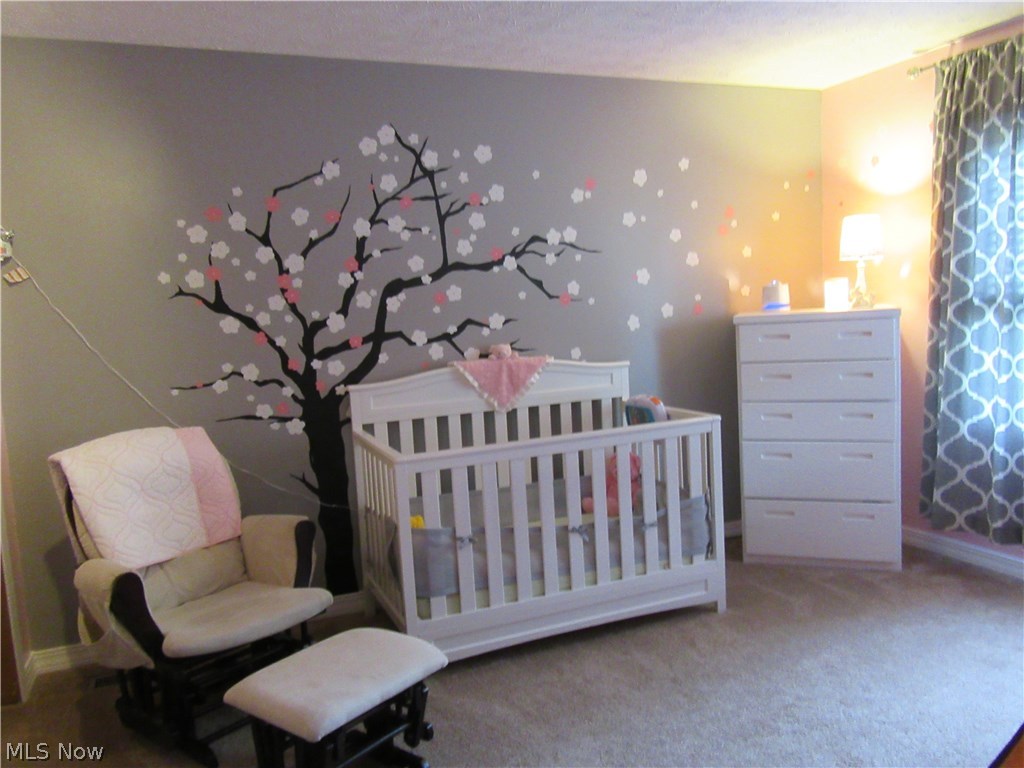 Creekside Condos - Residential