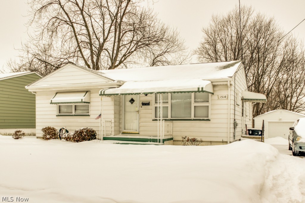 This adorable 3 bedroom 2 bath home is waiting for it's new owner to put their personal touches on the freshly painted neutral décor. The front door opens into the spacious family room that leads to the kitchen. The oak cabinets and laminate flooring are illuminated by the natural sunlight and there is a dinette that's perfect for a cozy meal. The backyard offers a great area to have a backyard retreat. There is full basement and a one car garage. The laundry is conveniently located on the first floor. This home is move-in ready! Call us today for more information.