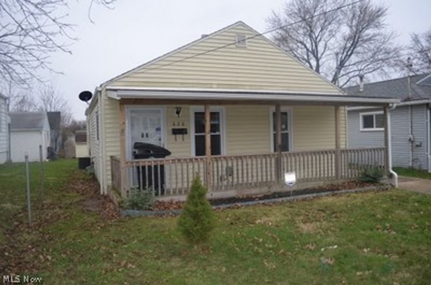 Did I hear you say you need extra space but don't like the sound of hammer and saws or the mess that comes with them. Well then you will need to look at this home. The extra space has already been added and can be used for almost anything.. What are you waiting on. This is a Fannie Mae Property.