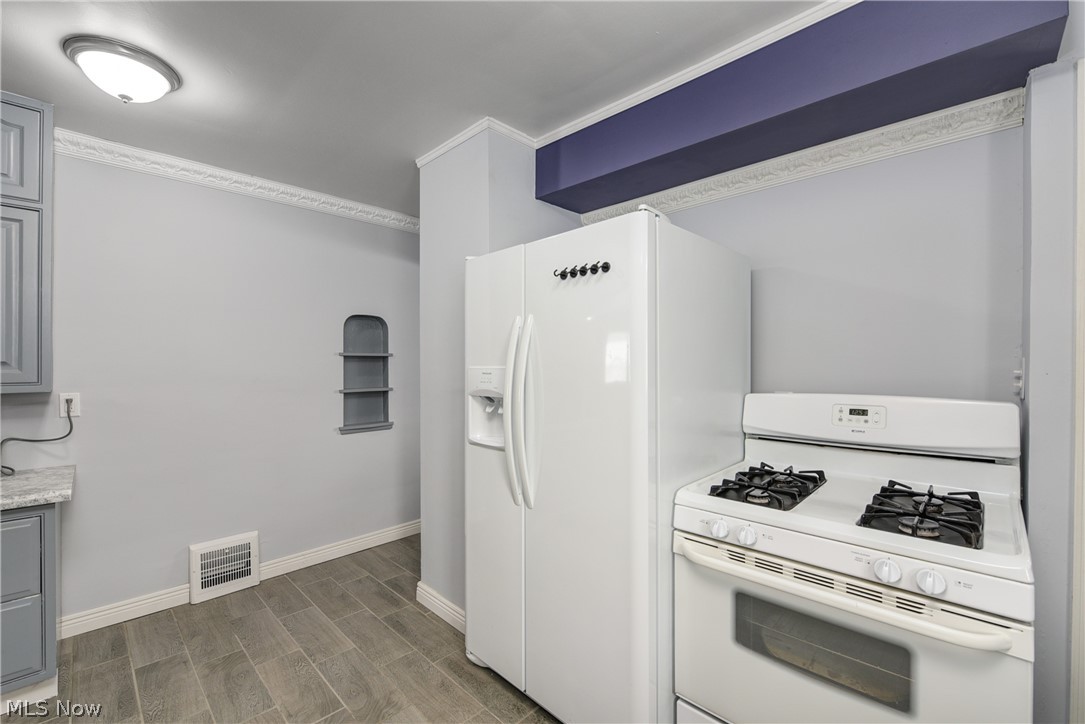 Gebhard & J A Kuchles 02 - Residential