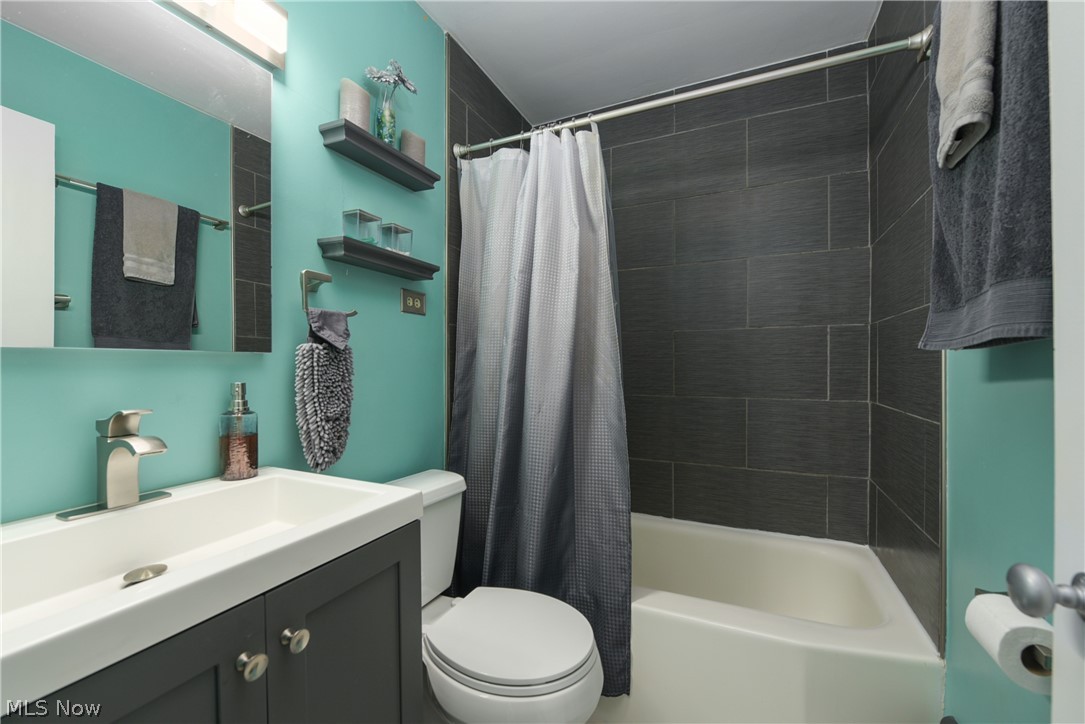 Gebhard & J A Kuchles 02 - Residential