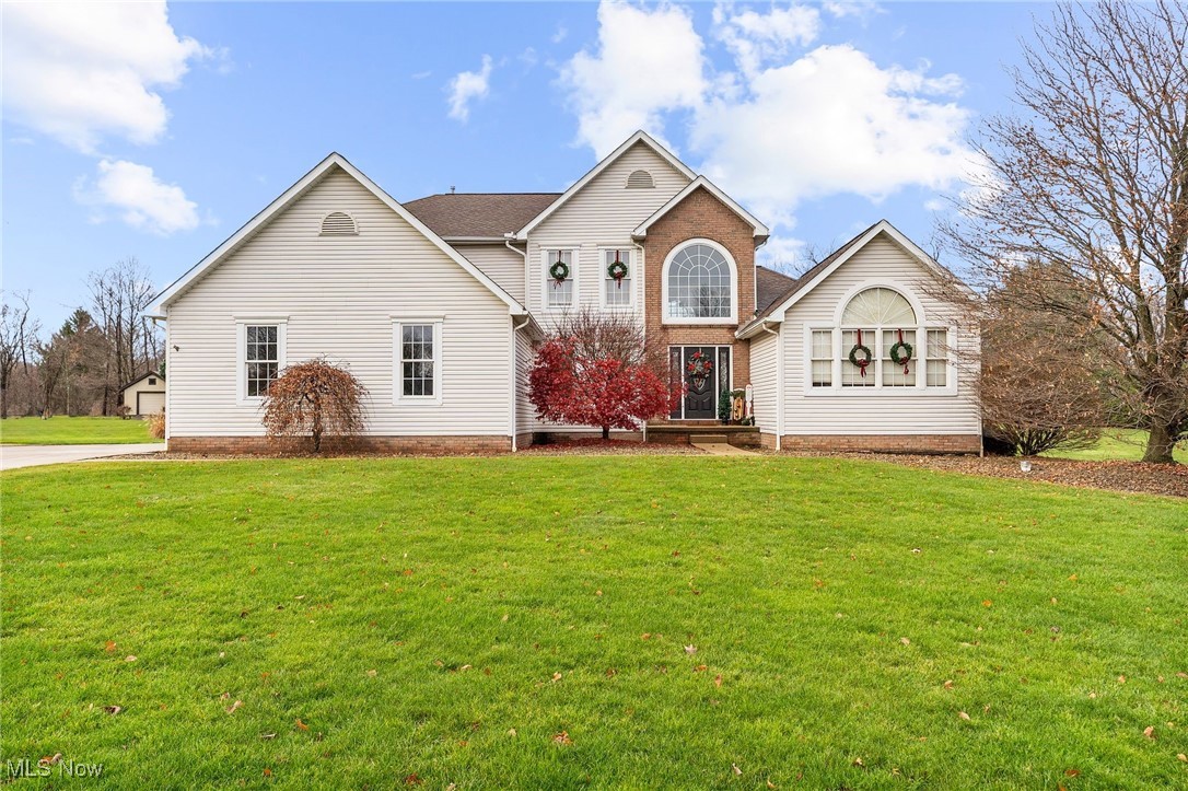 9645 Cherry Hills Drive, Canfield, Ohio image 1