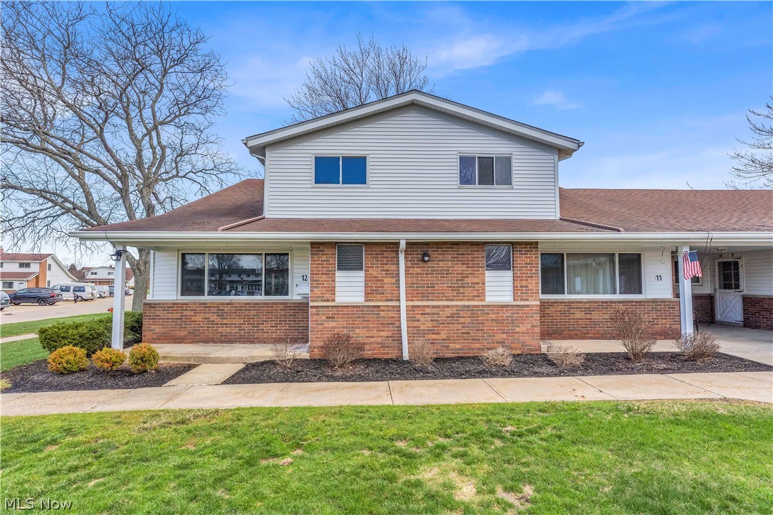 Country Club Condo - Residential