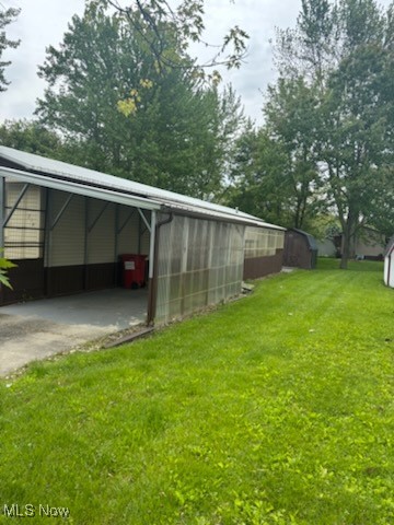 214 Hickory Circle, Elyria, Ohio image 5