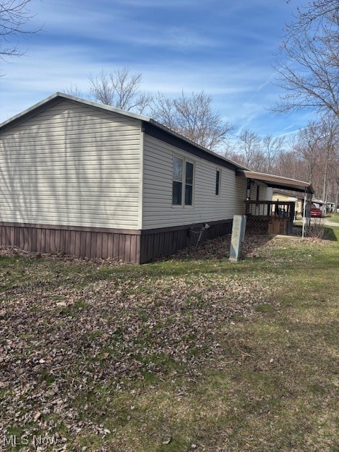 214 Hickory Circle, Elyria, Ohio image 3
