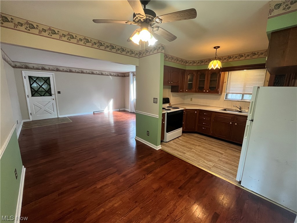 Parkway Estates - Residential Lease