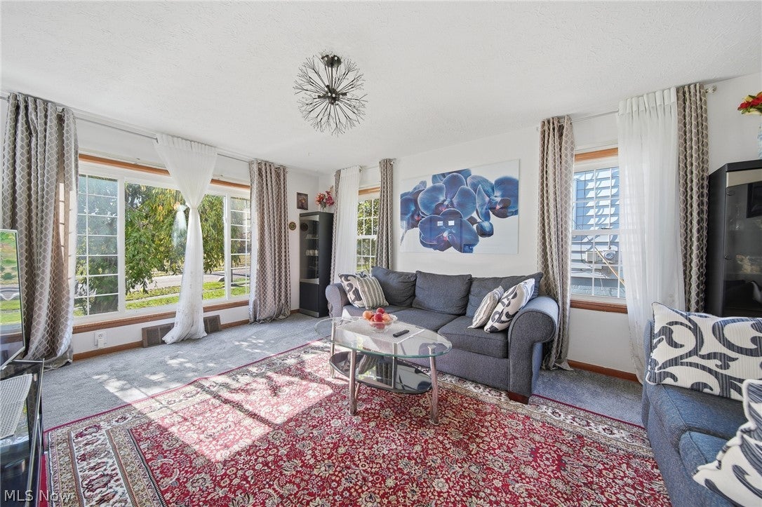 1505 Simcoe Avenue