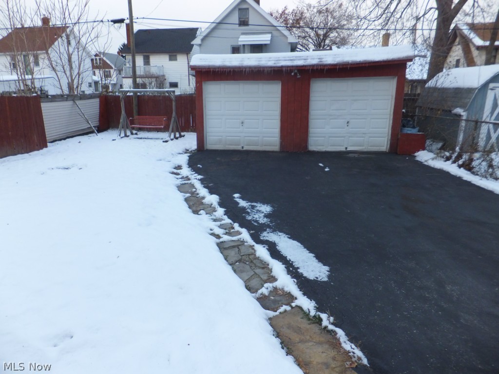 Ingham Renekers - Residential