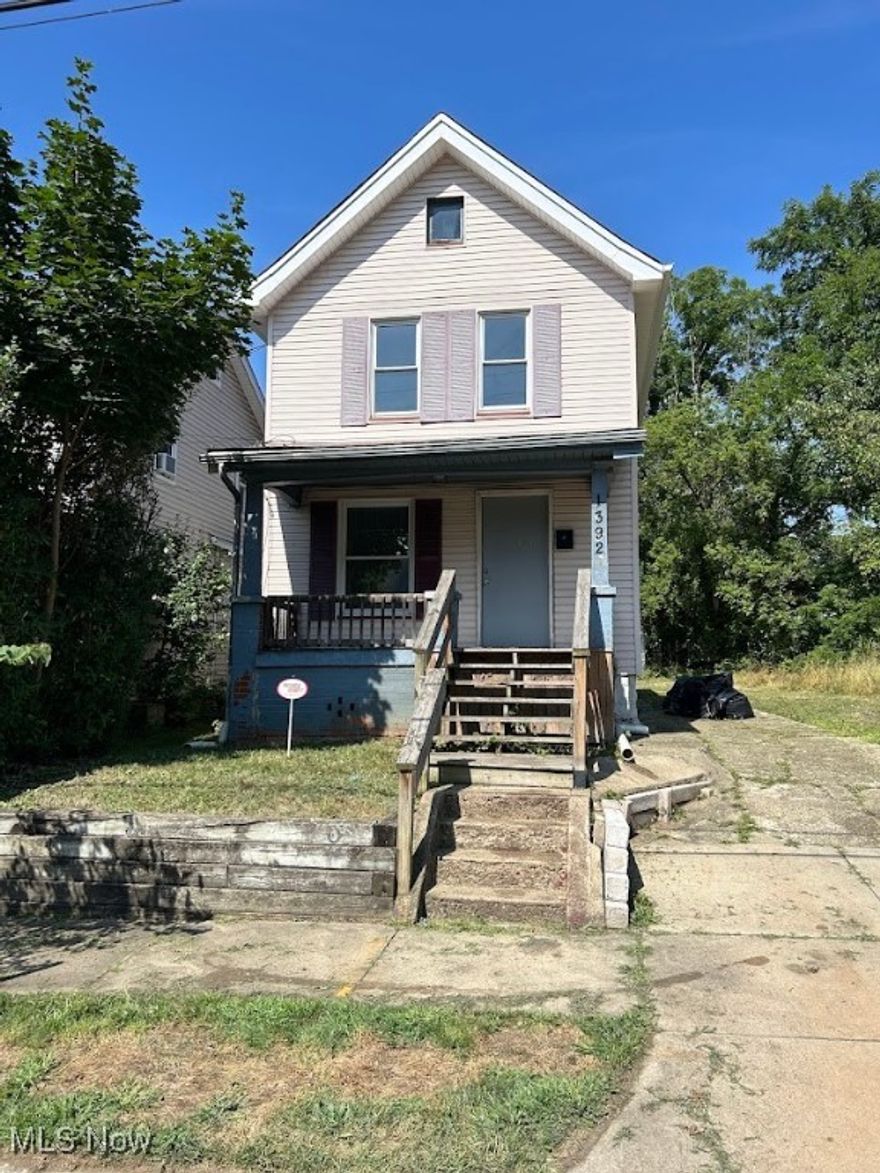 Single-family home ready for someone to create a home! This three-bedroom colonial has a first-floor bedroom (no closet) or office and a first-floor full bathroom. The covered front porch leads into the living room, which flows into the dining areas and a galley-style kitchen. Off the kitchen is the first-floor room and main bathroom. Upstairs has two bedrooms. Residents will be responsible for paying all utilities and maintaining the lawn and yard. Local groceries, schools, retail, restaurants, and city parks are within a few miles. Located near the bus line, the 76 expressway, the Arlington St. Hospital, and the University of Akron within 3 miles. All interested prospects can apply online with a link provided by the listing realtor.